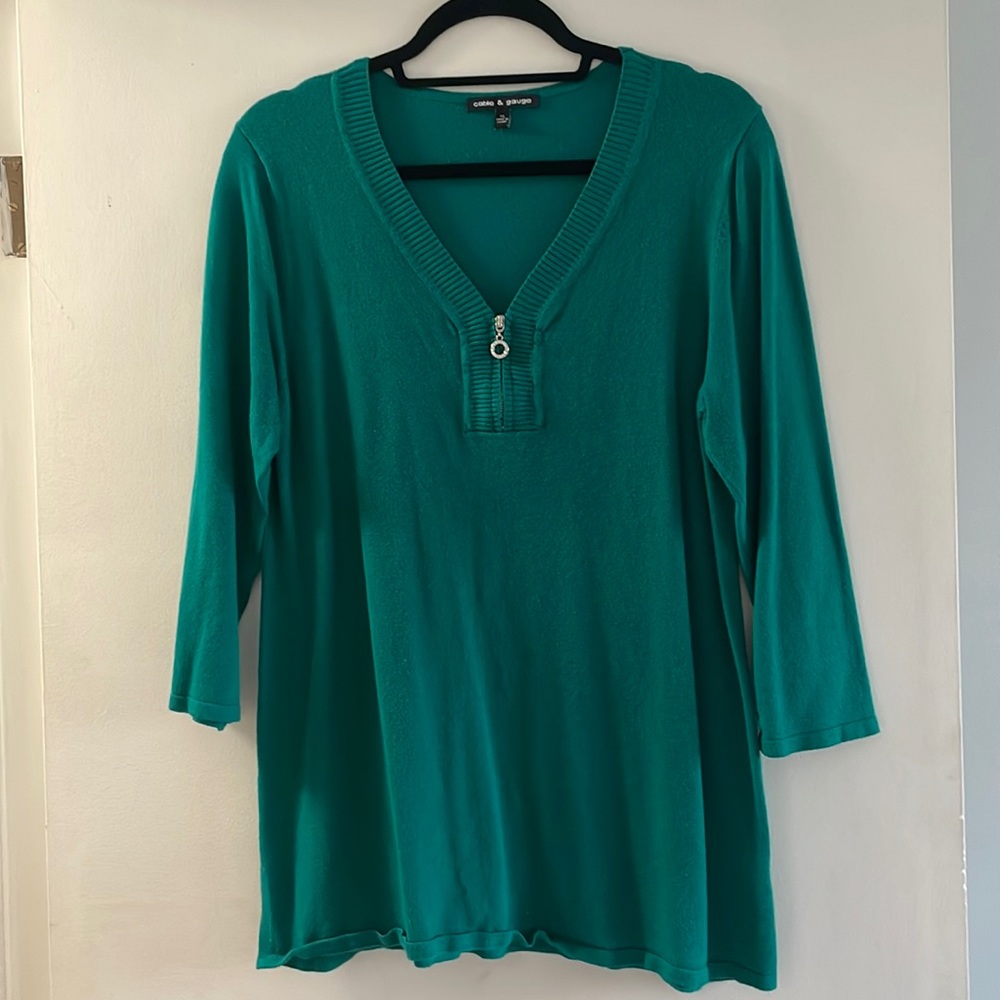 Cable & Gauge 3/4 sleeve Top
